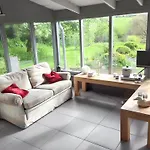 Holiday home Maison Charmante A Avec Piscine Partagee Charron (Creuse)