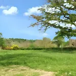 Maison Charmante A Avec Piscine Partagee * Charron (Creuse)