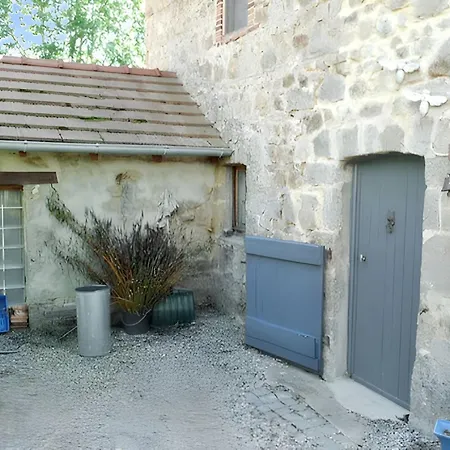 Maison Charmante A Avec Piscine Partagee *